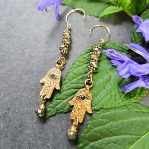 NWT Trollbinde Hamsa Dangle Earrings